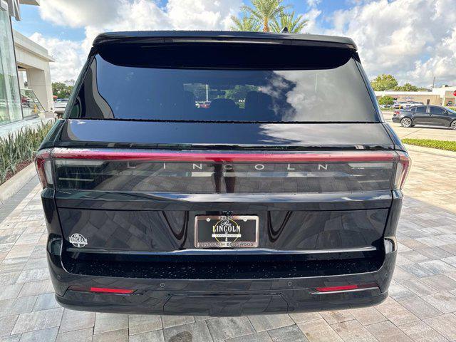 new 2025 Lincoln Navigator car, priced at $104,333
