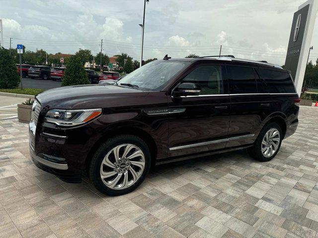 new 2024 Lincoln Navigator car, priced at $85,000