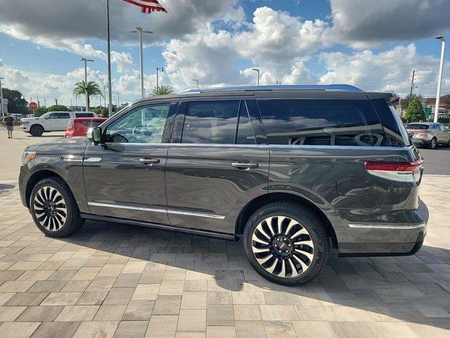 new 2024 Lincoln Navigator car, priced at $117,870