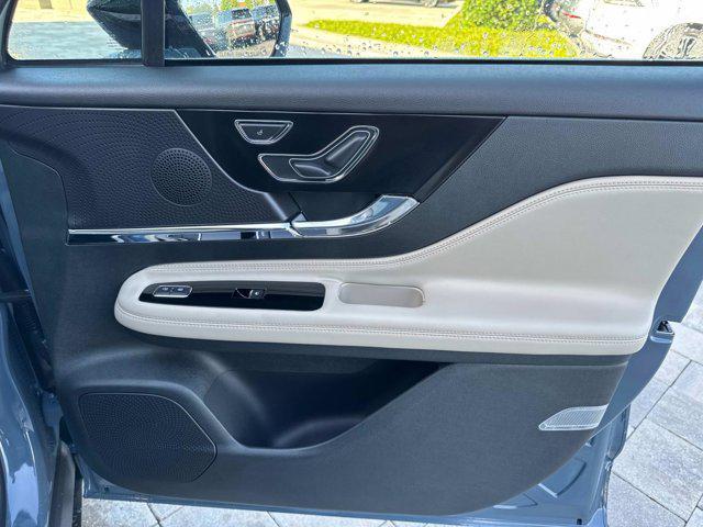 new 2025 Lincoln Corsair car, priced at $40,827