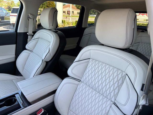 new 2025 Lincoln Nautilus car, priced at $79,645