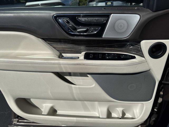 used 2019 Lincoln Navigator car, priced at $34,800