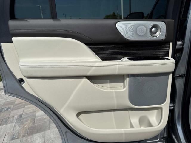 new 2024 Lincoln Navigator car, priced at $115,870