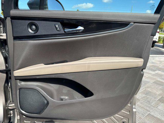 used 2021 Lincoln Nautilus car, priced at $30,700