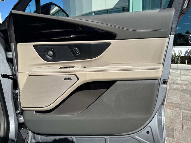 new 2025 Lincoln Nautilus car, priced at $54,722