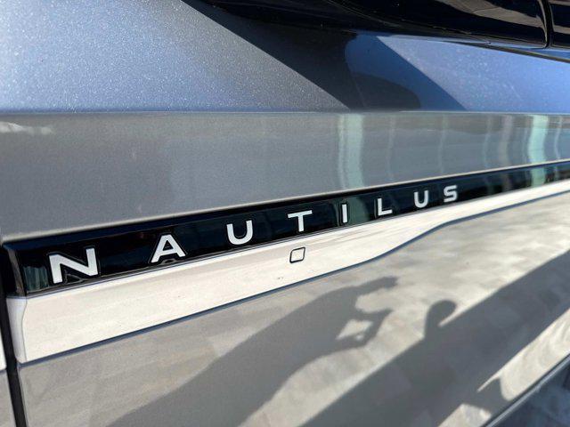 new 2025 Lincoln Nautilus car, priced at $54,722