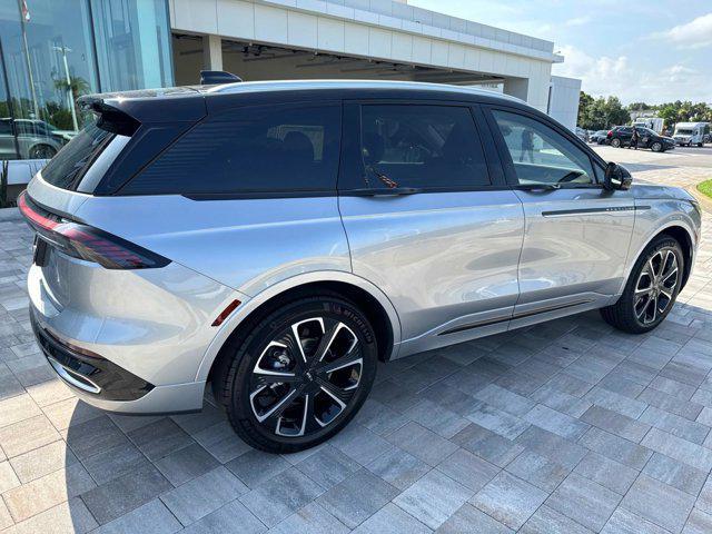 new 2025 Lincoln Nautilus car, priced at $59,195