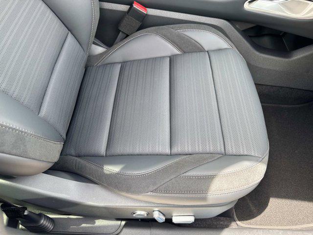 new 2025 Lincoln Nautilus car, priced at $65,784