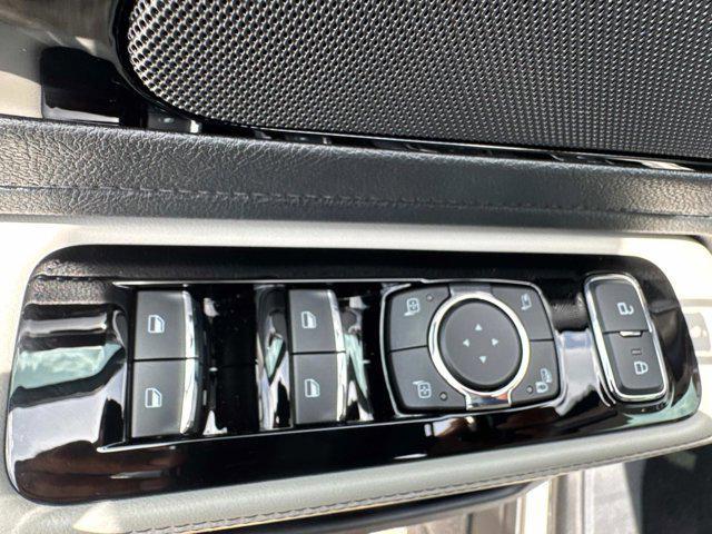 new 2025 Lincoln Aviator car, priced at $58,648