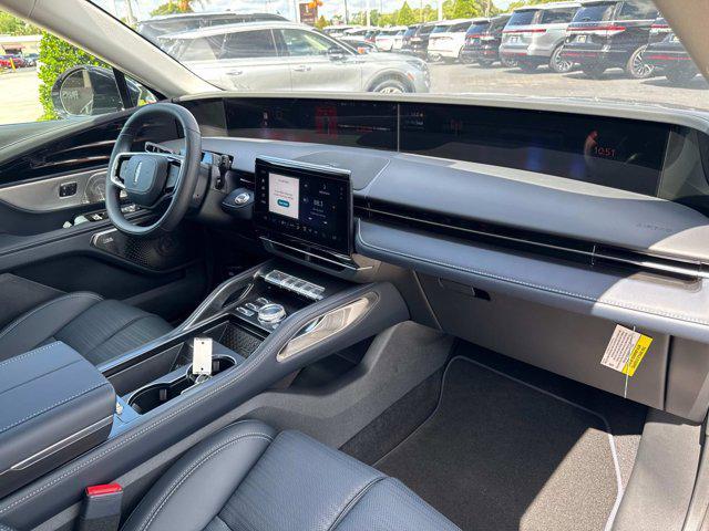 new 2025 Lincoln Nautilus car, priced at $63,115