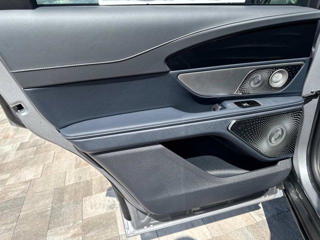new 2025 Lincoln Nautilus car, priced at $63,115