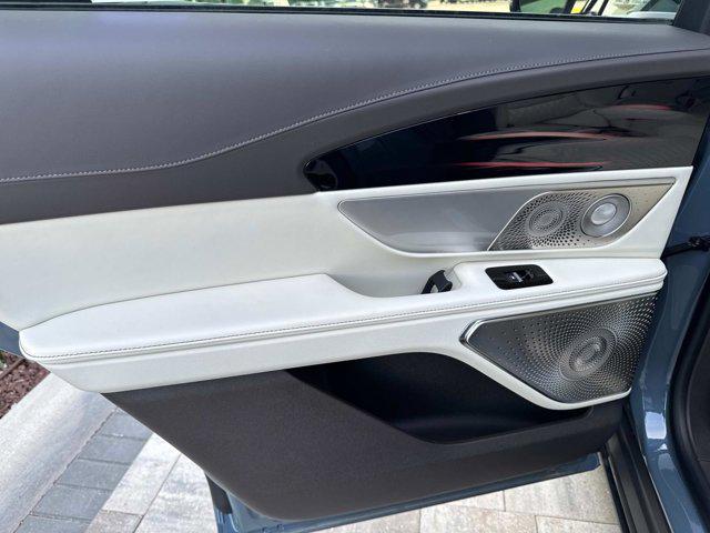 new 2025 Lincoln Nautilus car, priced at $76,395