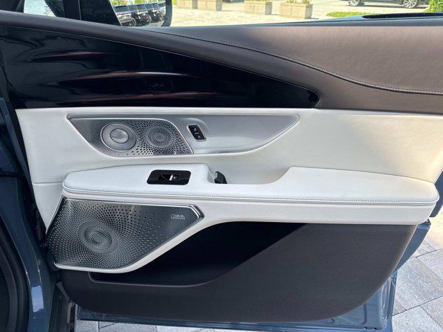 new 2025 Lincoln Nautilus car, priced at $76,395