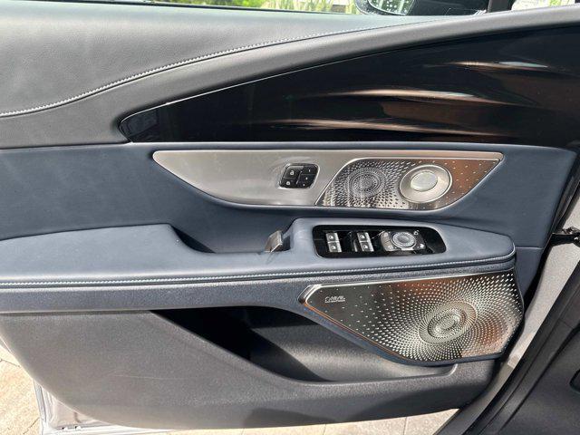 new 2025 Lincoln Nautilus car, priced at $63,108