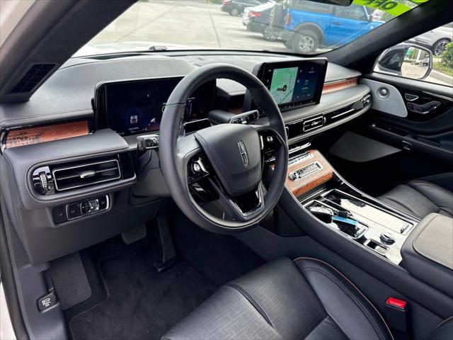 new 2025 Lincoln Aviator car, priced at $98,075