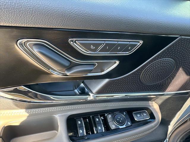new 2025 Lincoln Corsair car, priced at $41,980