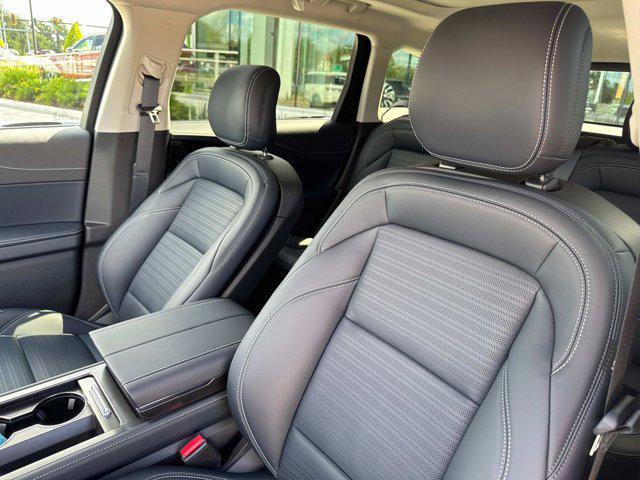 new 2025 Lincoln Nautilus car, priced at $60,955