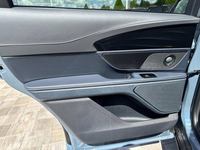 new 2025 Lincoln Nautilus car, priced at $60,955