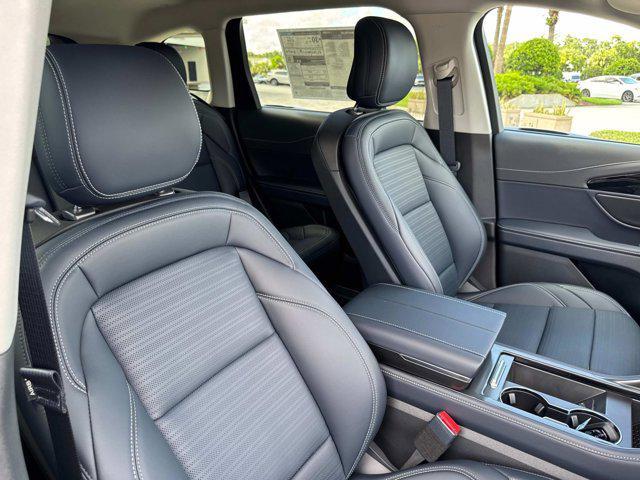 new 2025 Lincoln Nautilus car, priced at $60,955