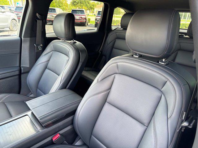 new 2025 Lincoln Nautilus car, priced at $60,740