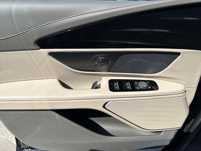 new 2025 Lincoln Nautilus car, priced at $53,735