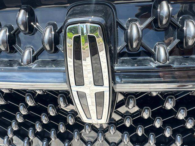 new 2025 Lincoln Nautilus car, priced at $54,954