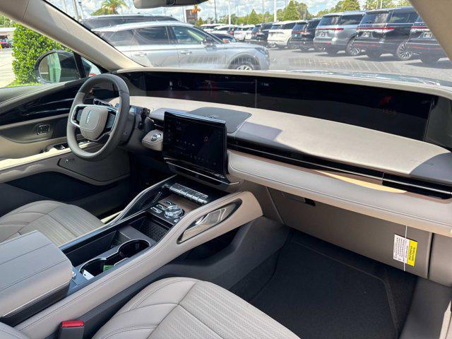 new 2025 Lincoln Nautilus car, priced at $59,855