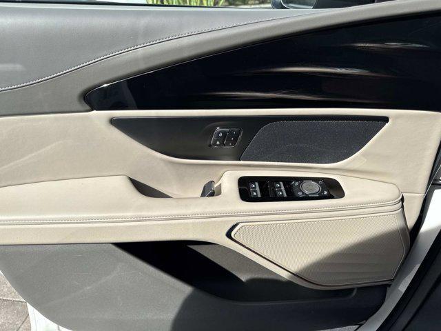 new 2025 Lincoln Nautilus car, priced at $54,226