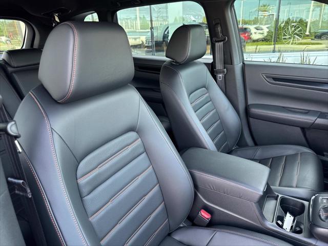 used 2024 Honda CR-V Hybrid car, priced at $35,800