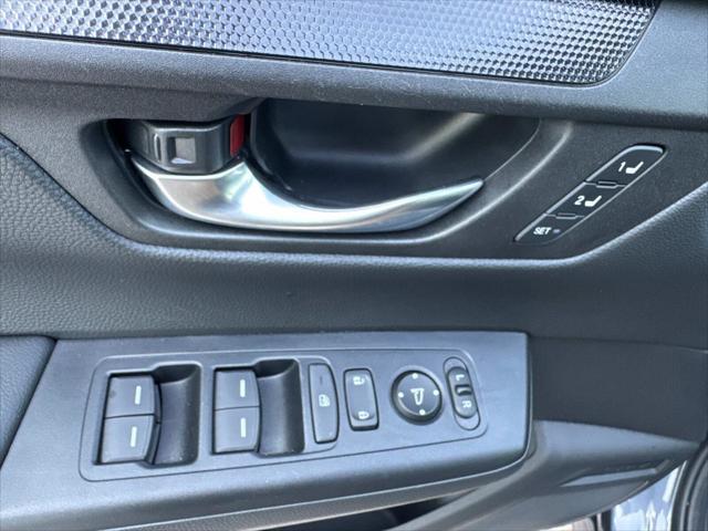 used 2024 Honda CR-V Hybrid car, priced at $35,800