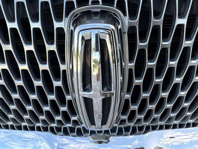 used 2022 Lincoln Navigator car, priced at $37,800