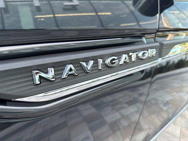 used 2022 Lincoln Navigator car, priced at $37,800