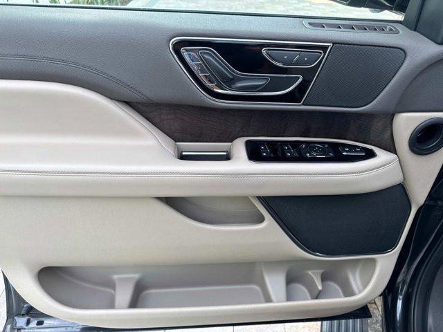 used 2022 Lincoln Navigator car, priced at $37,800