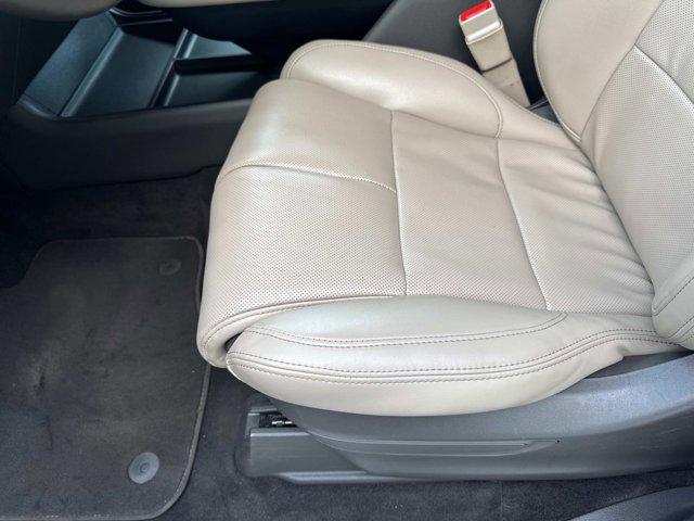used 2022 Lincoln Navigator car, priced at $37,800