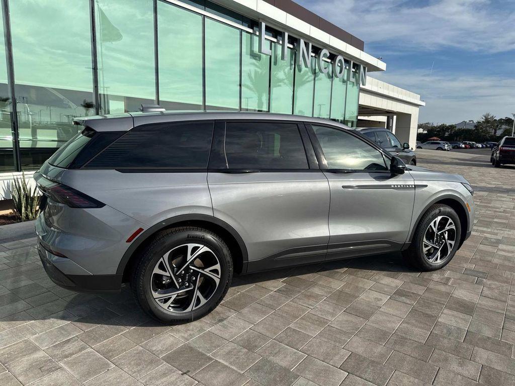 new 2025 Lincoln Nautilus car, priced at $59,828