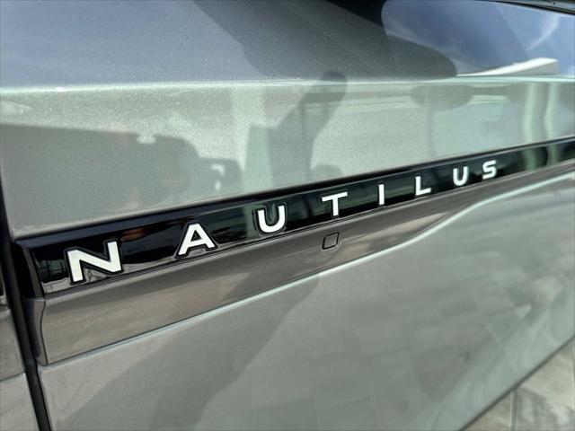 new 2025 Lincoln Nautilus car, priced at $63,270