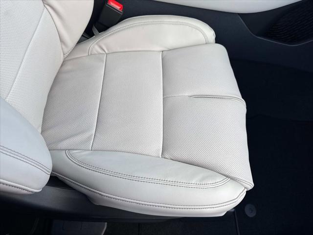 new 2025 Lincoln Aviator car, priced at $81,050