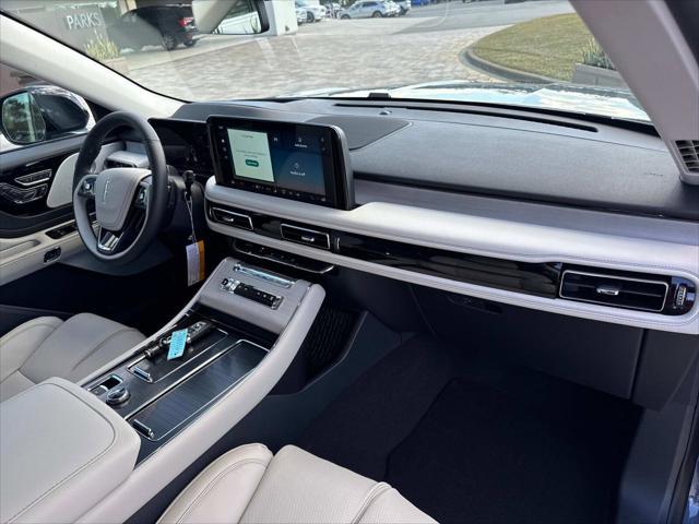 new 2025 Lincoln Aviator car, priced at $81,050