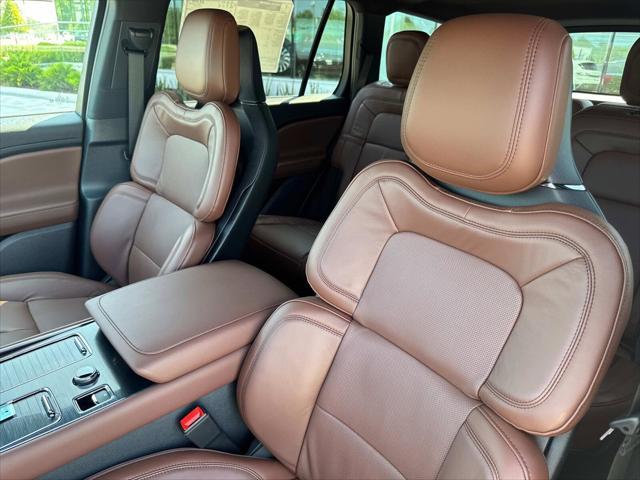 new 2025 Lincoln Aviator car, priced at $78,715