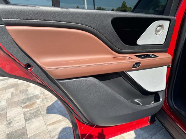 new 2025 Lincoln Aviator car, priced at $78,715