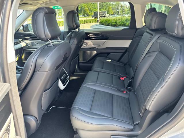 new 2025 Lincoln Nautilus car, priced at $68,160