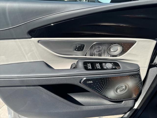 new 2025 Lincoln Nautilus car, priced at $68,160