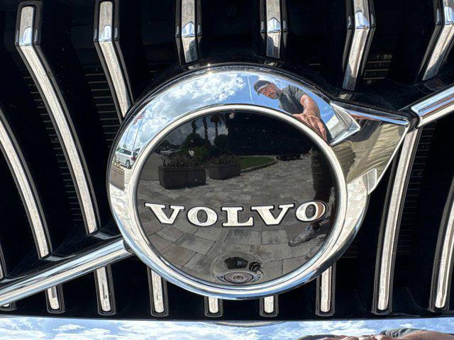 used 2022 Volvo XC90 car, priced at $36,800