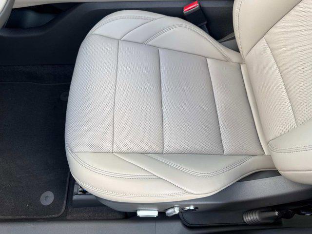 new 2025 Lincoln Nautilus car, priced at $56,532
