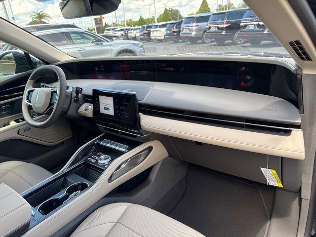 new 2025 Lincoln Nautilus car, priced at $56,532