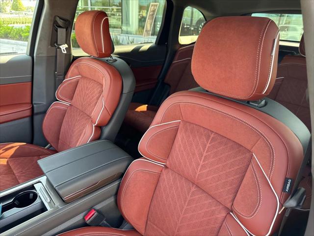 new 2025 Lincoln Nautilus car, priced at $77,645