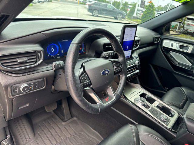 used 2022 Ford Explorer car, priced at $37,800
