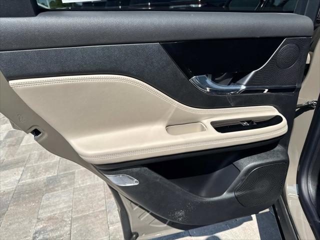 new 2025 Lincoln Corsair car, priced at $47,920