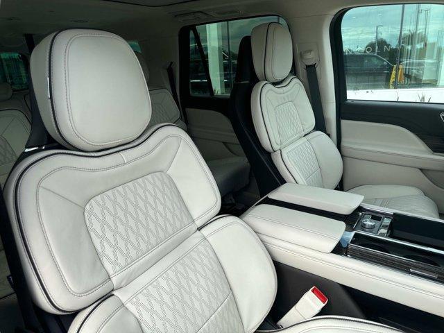 new 2024 Lincoln Navigator car, priced at $119,215