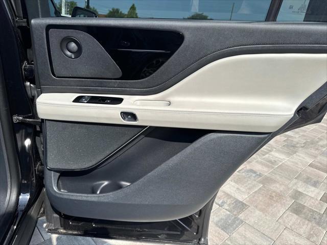 new 2025 Lincoln Aviator car, priced at $69,525